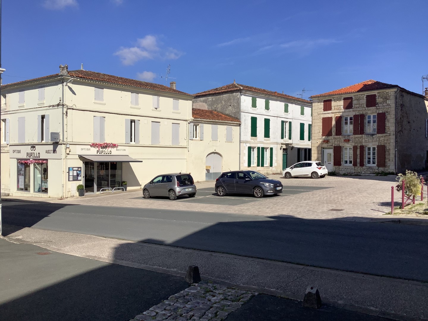 grand parking